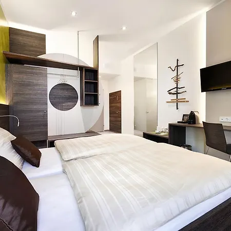 Eee マルヒトレンク