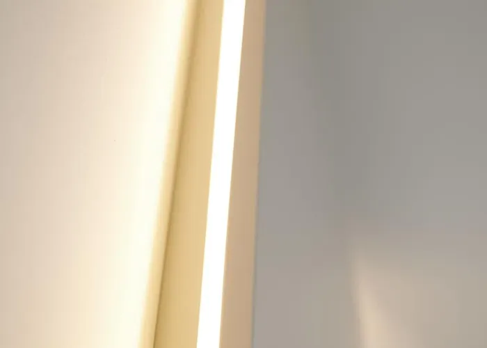 Eee Ξενοδοχείο