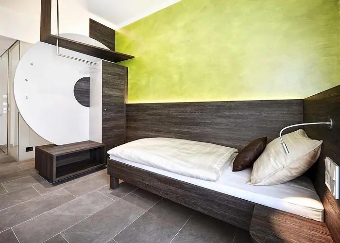 Eee Ξενοδοχείο